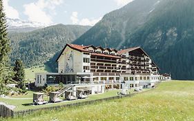 Hotel Weisseespitze